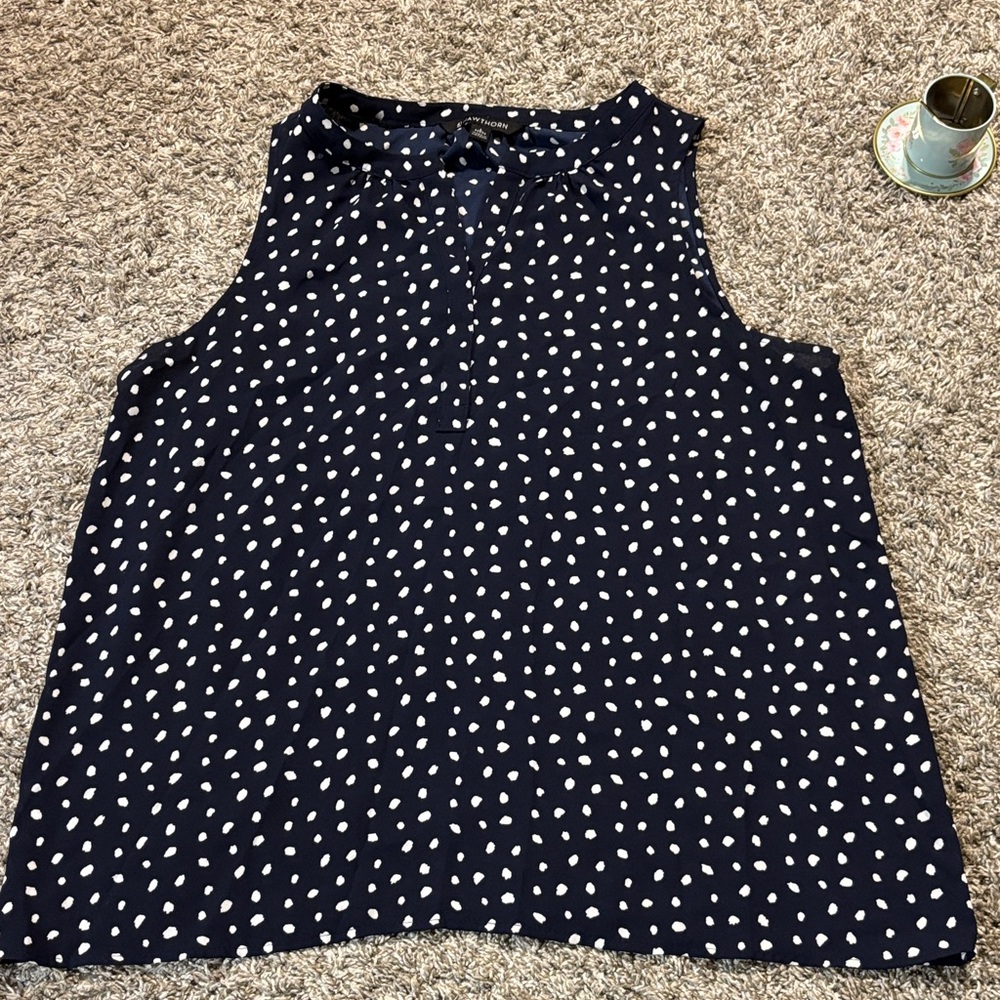 41 Hawthorn Mclean Split Neck Sleeveless Blouse
